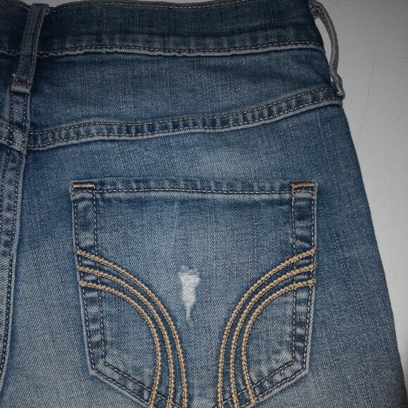 Hollister High Rise Short Ladies Distressed Jean Shorts - Picture 13 of 13